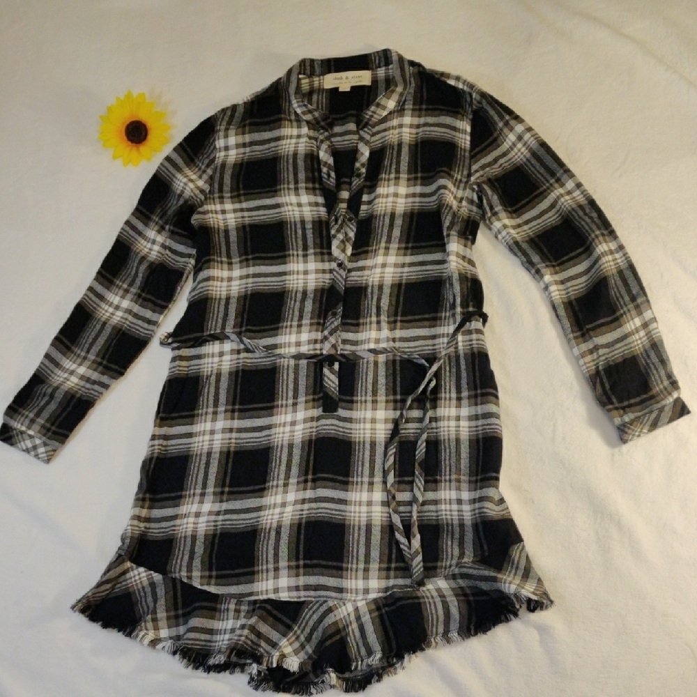 Cloth & Stone. Plaid Long Sleeve Dress with Ruffle Hem.